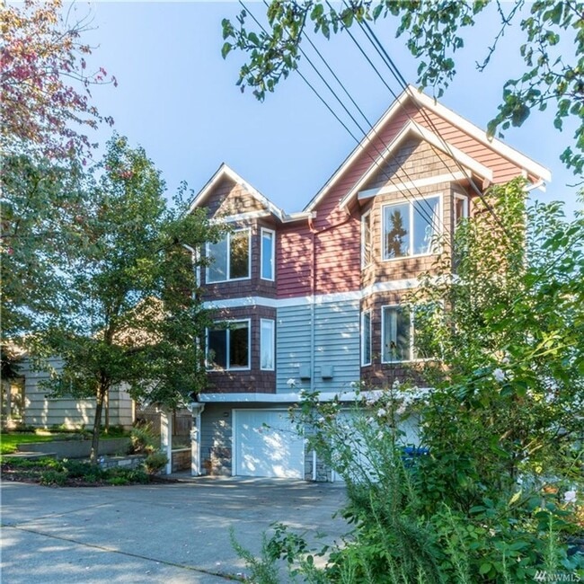 property at 160 Florentia St