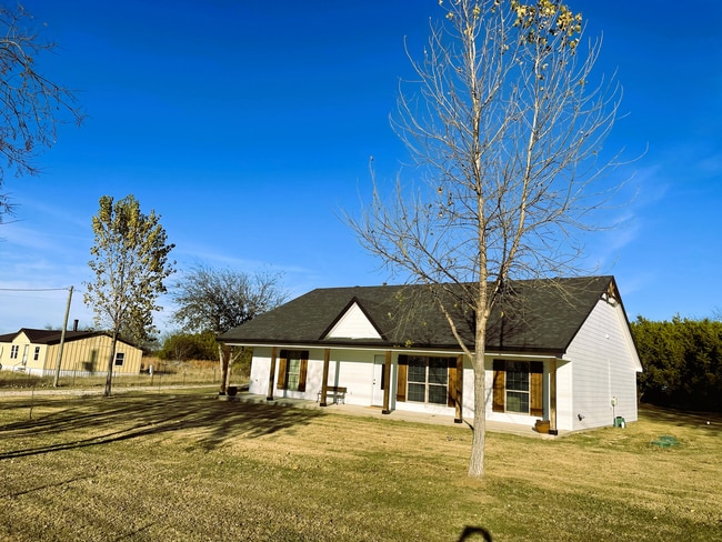 713 Overlook Dr in Cleburne, TX - Building Photo - Building Photo