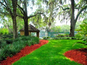 Mandarin Lanai in Jacksonville, FL - Foto de edificio - Building Photo