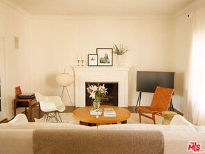 2150 Moreno Dr in Los Angeles, CA - Building Photo - Building Photo