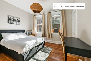 Room in Shared 3 bed/1 bath home in Boston, MA - Building Photo