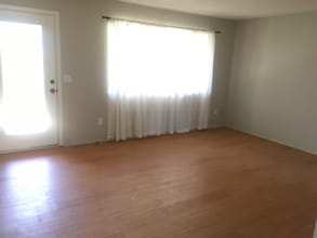 1919 13th St in Los Osos, CA - Foto de edificio - Building Photo