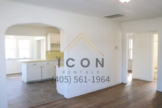 146 N El Reno Ave in El Reno, OK - Building Photo - Building Photo