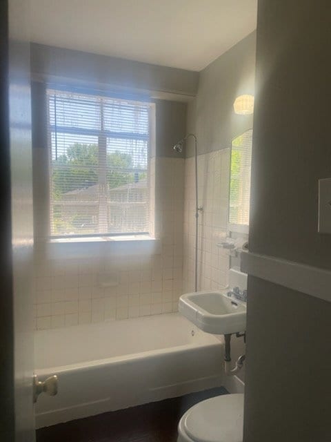 1907 S Pkwy E in Memphis, TN - Building Photo - Building Photo