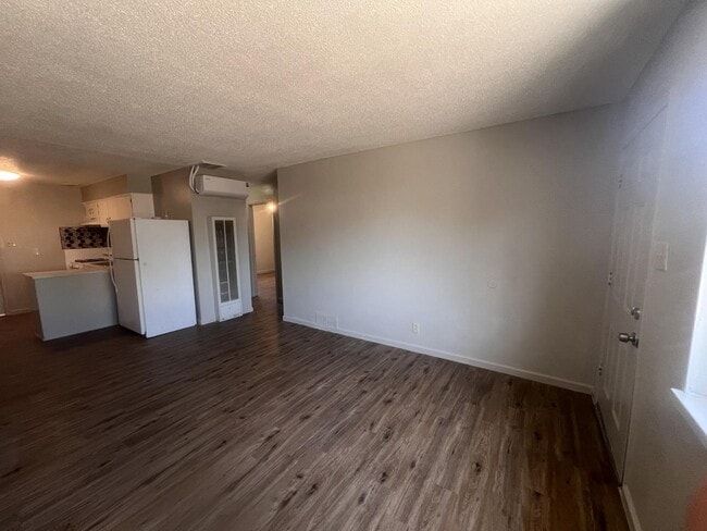 419 Dallas St SE in Albuquerque, NM - Building Photo - Building Photo