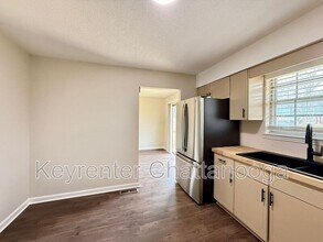 8225 Cavan Cir in Chattanooga, TN - Building Photo - Building Photo