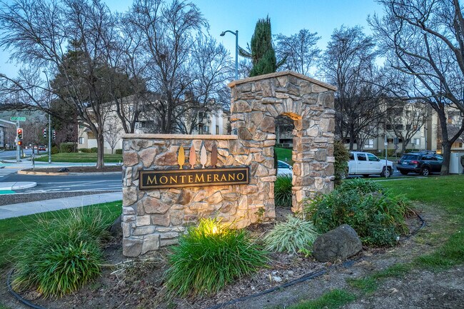 Monte Merano in Fremont, CA - Foto de edificio - Building Photo