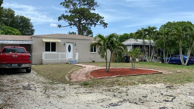 property at 713 SW 10th St