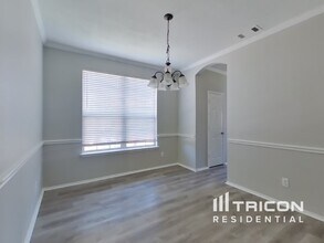 421 Emerald Creek Dr in Fort Worth, TX - Building Photo - Building Photo