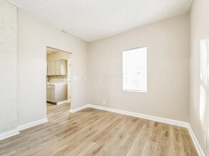 597 Seymour Ave in Columbus, OH - Building Photo - Building Photo