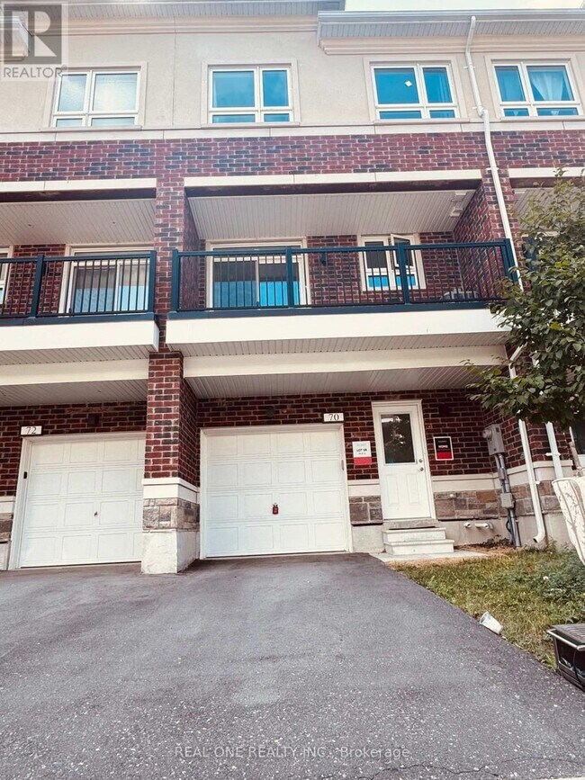 property at 70 Chicago Ln