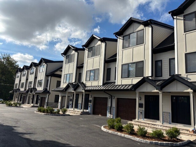 103-105 Munsell Ave in Linden, NJ - Foto de edificio