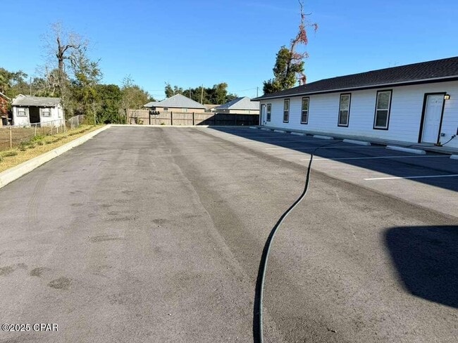 2913 E 5th Ct in Panama City, FL - Building Photo - Building Photo