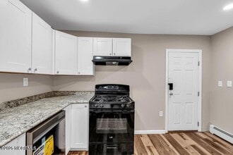 108 Catherine St in Red Bank, NJ - Building Photo - Building Photo