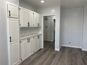 221 N 18th St, Unit A302 in Montebello, CA - Building Photo - Building Photo