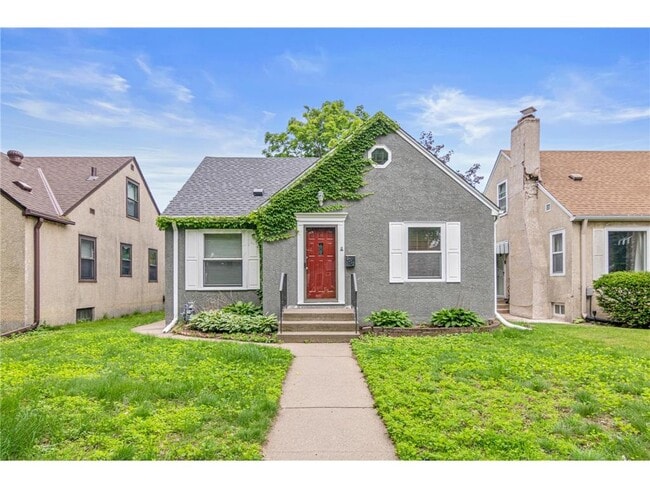 property at 5712 25th Ave S