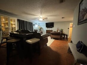 690 Sommerfeld Dr in Waco, TX - Building Photo - Building Photo