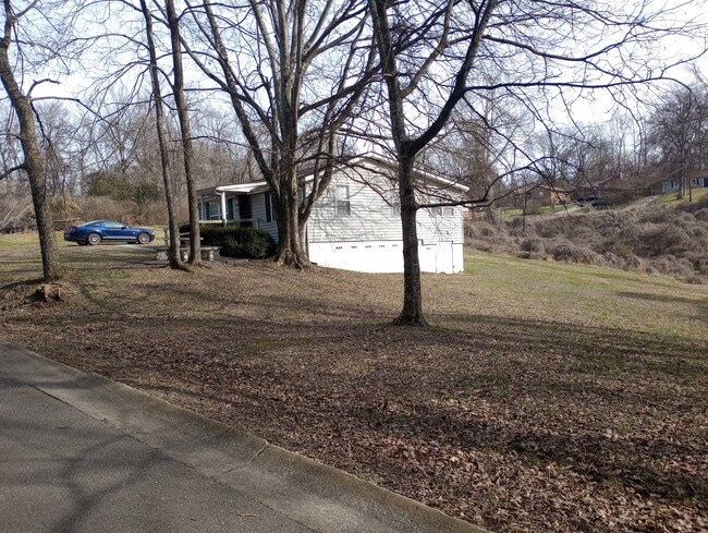 173 Oak St