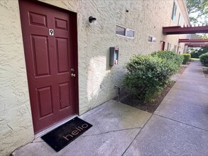 747 W 4th Ave in Chico, CA - Foto de edificio - Building Photo