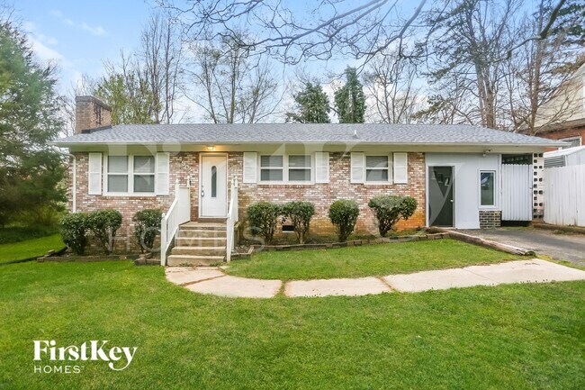 property at 1502 Kingston Dr