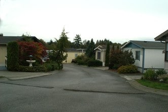 Westview Estates in Everett, WA - Building Photo - Building Photo