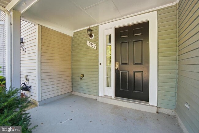 10352 College Square in Columbia, MD - Building Photo - Building Photo