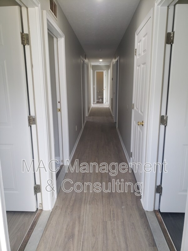 1325 Virginia Ave in Cookeville, TN - Building Photo - Building Photo