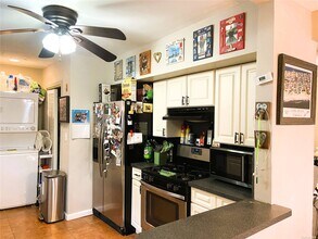 244 E Hudson St-Unit -Main in Long Beach, NY - Building Photo - Building Photo