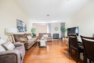 10017 Oak Creek Canyon Ave in Las Vegas, NV - Building Photo - Building Photo