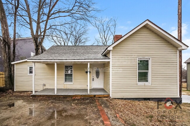 property at 19 Powder St NW