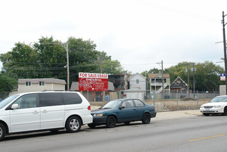 3404-3438 N Milwaukee Ave in Chicago, IL - Building Photo - Building Photo