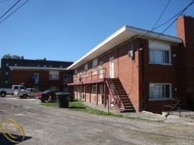 Kendall Place in Detroit, MI - Foto de edificio