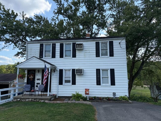 property at 83 W Wood St