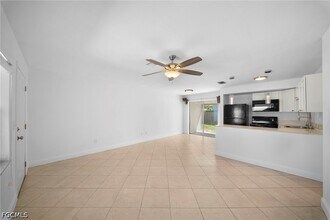 13403 Pine Needle Ln in Ft. Myers, FL - Building Photo - Building Photo