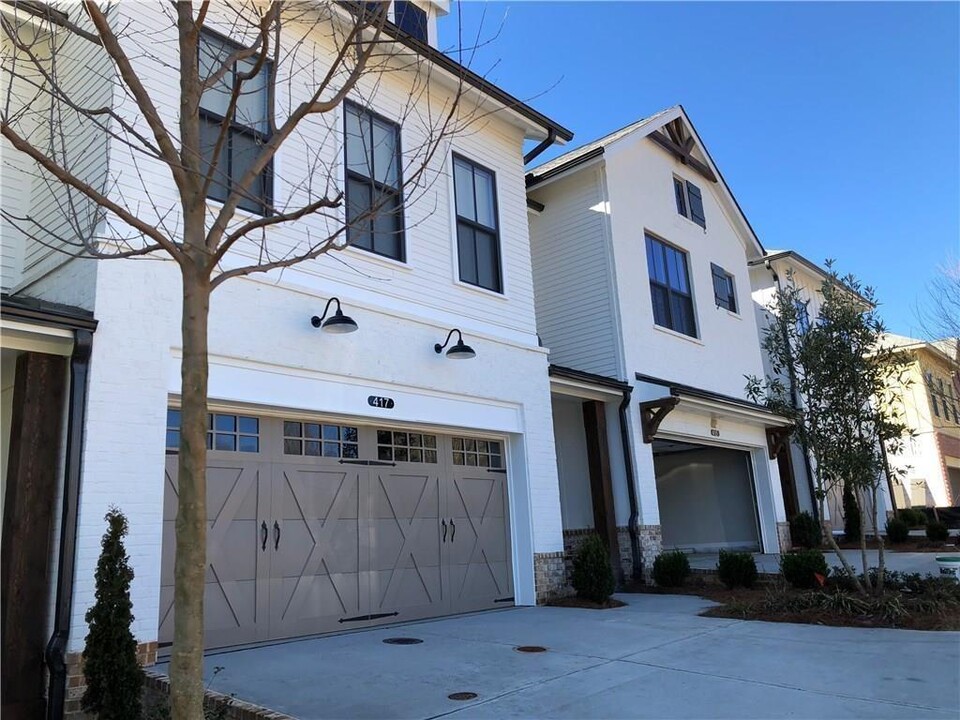 403 Johnson Ct in Alpharetta, GA - Building Photo