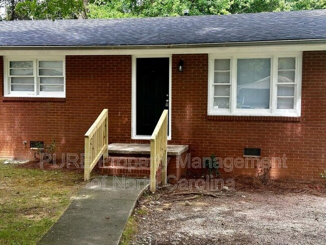 110 Mendota Ave in Lexington, NC - Building Photo - Building Photo