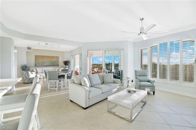 property at 4811 Island Pond Ct