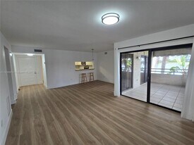 20145 NE 3rd Ct in Miami, FL - Building Photo