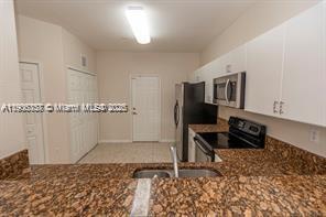 15269 SW 89th Terrace in Miami, FL - Building Photo - Building Photo