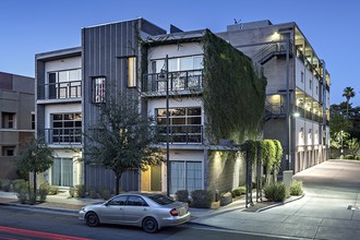 Oleander Lofts in Tempe, AZ - Building Photo - Building Photo