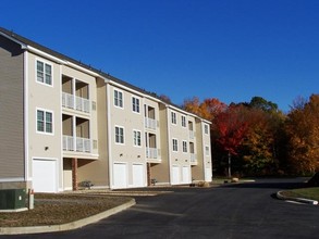 Ivy Woods in Tolland, CT - Building Photo - Building Photo