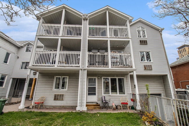 property at 237 Loretta Av S
