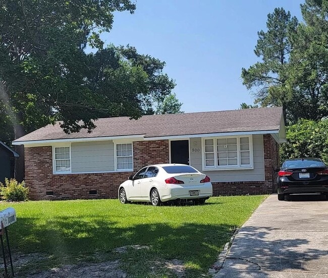 property at 800 Ponderosa Dr