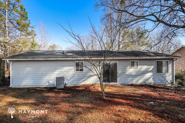 516 Hamlin Trce in Riverdale, GA - Building Photo - Building Photo