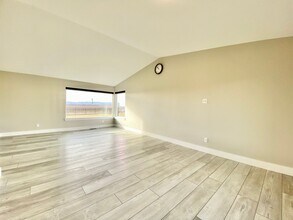 15803 Tieton Dr in Yakima, WA - Building Photo - Building Photo