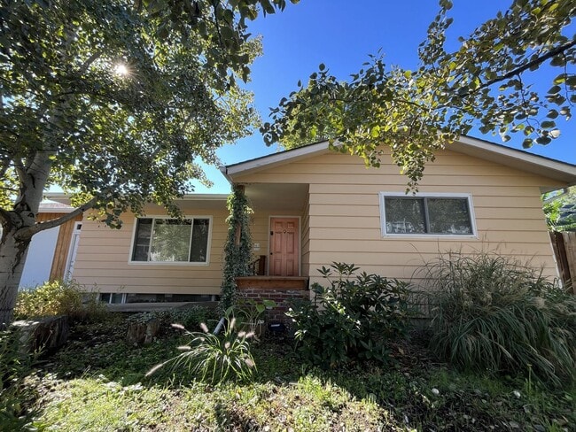 10920 SE Cherry Blossom Dr