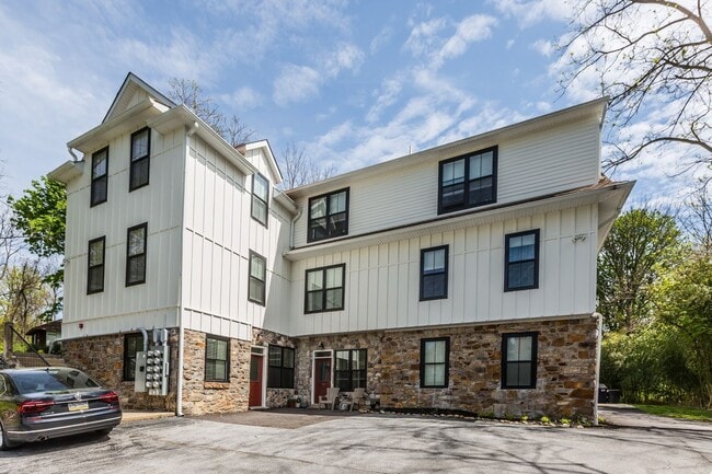 0225 Whitford-Carriage in Exton, PA - Building Photo - Building Photo