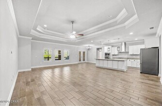 148 Hidalgo Dr in Southport, FL - Foto de edificio - Building Photo