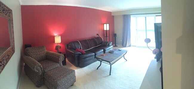 10 Glenamoy Rd, Unit 10 Glenamoy in Lutherville Timonium, MD - Building Photo - Building Photo