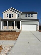 3009 Aiken Back Ln in La Grange, KY - Building Photo - Building Photo